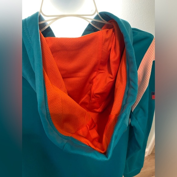 Miami Dolphins Nike Sideline Athletic Stack Performance Pullover Hoodie - Aqua. - Picture 3 of 7